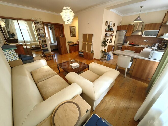 Продаётся 3-комн. вторичка 83 м², Сабаильский р., photo 8 from 32