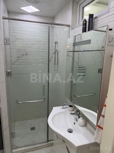 Satılır 2 otaqlı köhnə tikili 55 m², Sahil m., photo 17 from 18