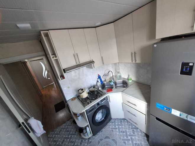 Продаётся 3-комн. вторичка 75 м², м. Нефтчиляр, photo 5 from 9