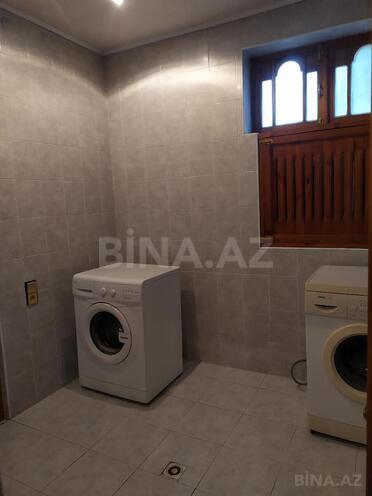 Продаётся 8-комн. дом/дача 392 м², photo 14 from 24