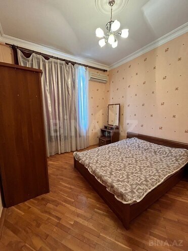 Satılır 3 otaqlı köhnə tikili 72 m², Sahil m., photo 13 from 14