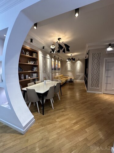 İcarəyə verilir 3 otaqlı yeni tikili 106 m², 8 Noyabr m., photo 8 from 31