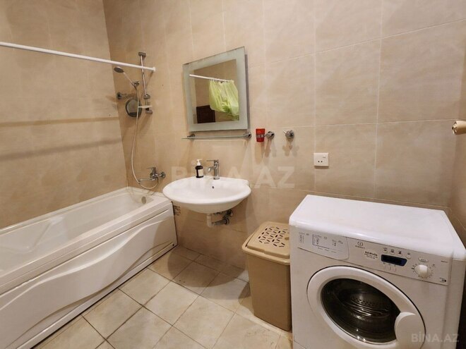 Сдаётся 3-комн. новостройка 165 м², м. Низами, photo 9 from 16