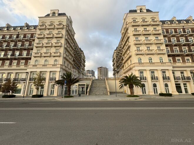 Satılır 9 otaqlı yeni tikili 311 m², Ağ şəhər q., photo 3 from 9