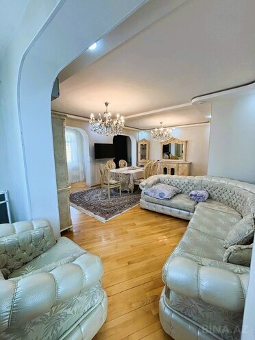 Продаётся 4-комн. вторичка 100 м², м. Халглар Достлугу, photo 3 from 24