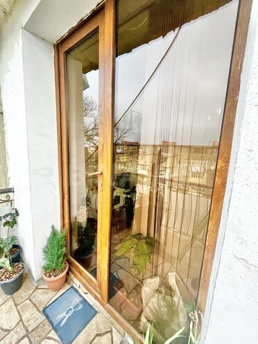 Satılır 1 otaqlı köhnə tikili 35 m², Qara Qarayev m., photo 15 from 20