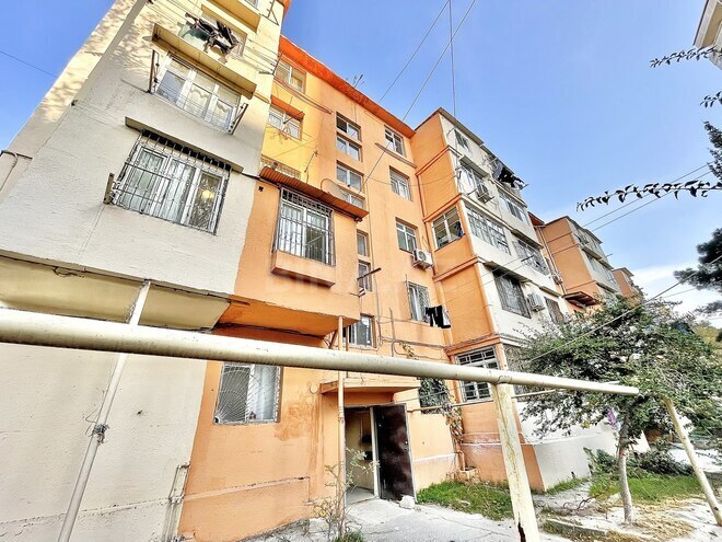 Satılır 1 otaqlı köhnə tikili 35 m², Qara Qarayev m., photo 18 from 20