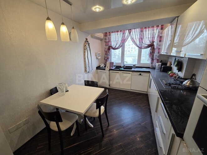 Продаётся 4-комн. вторичка 120 м², м. 28 мая, photo 18 from 23