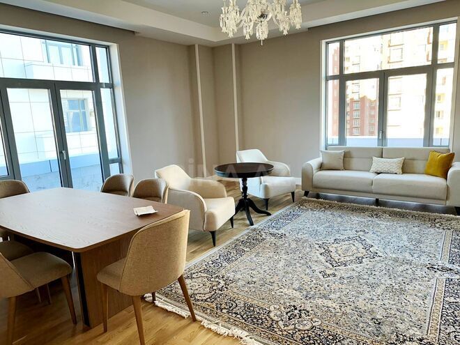 Сдаётся 4-комн. новостройка 160 м², м. Низами, photo 1 from 11