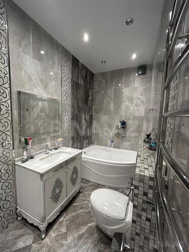 Satılır 4 otaqlı yeni tikili 215 m², 28 May m., photo 24 from 27