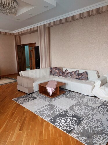 İcarəyə verilir 3 otaqlı yeni tikili 178 m², Nizami m., photo 3 from 20