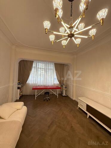 Продаётся 3-комн. новостройка 100 м², м. Низами, photo 12 from 23