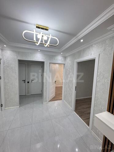 Продаётся 3-комн. вторичка 82 м², м. Нефтчиляр, photo 12 from 13