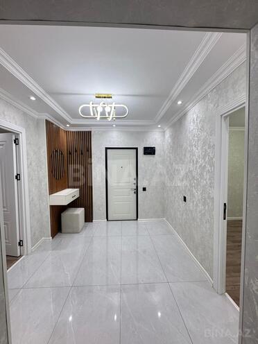 Продаётся 3-комн. вторичка 82 м², м. Нефтчиляр, photo 8 from 13