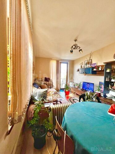 Продаётся 1-комн. вторичка 35 м², м. Кара Караев, photo 3 from 16