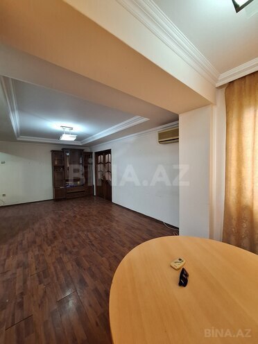 Satılır 2 otaqlı köhnə tikili 42 m², İnşaatçılar m., photo 3 from 27