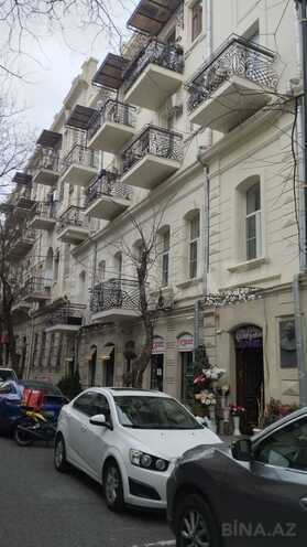 Satılır 3 otaqlı köhnə tikili 110 m², Sahil m., photo 20 from 21