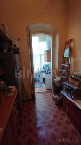 Satılır 3 otaqlı köhnə tikili 110 m², Sahil m., photo 12 from 21