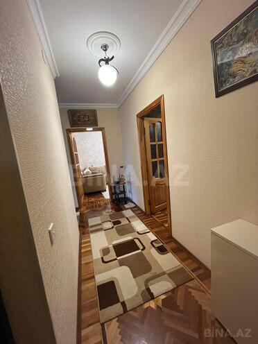 Продаётся 3-комн. вторичка 90 м², Абшеронcкий  р., photo 7 from 18