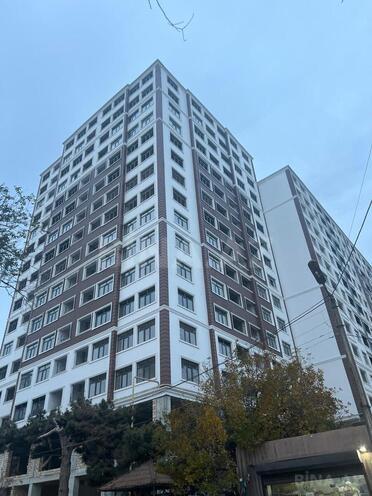 Продаётся 1-комн. новостройка 50 м², м. Нефтчиляр, photo 3 from 12