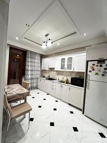 Продаётся 3-комн. новостройка 145 м², м. Кара Караев, photo 28 from 32