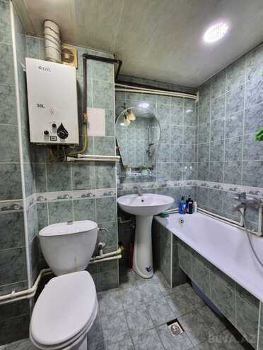 Продаётся 3-комн. вторичка 70 м², м. Иншаатчылар, photo 11 from 12