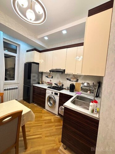 Satılır 2 otaqlı yeni tikili 80 m², İnşaatçılar m., photo 9 from 18