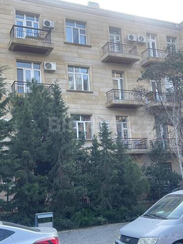 İcarəyə verilir 3 otaqlı yeni tikili 85 m², İçəri Şəhər m., photo 9 from 11