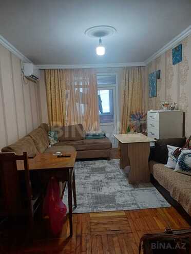 Satılır 2 otaqlı köhnə tikili 55 m², Gənclik m., photo 1 from 12