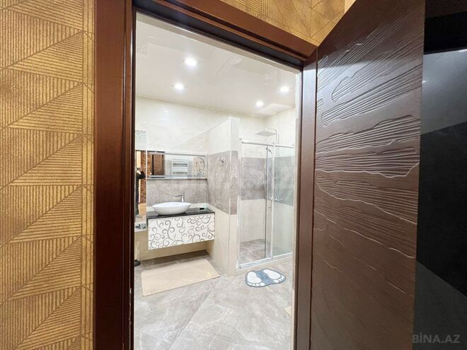 Сдаётся 3-комн. новостройка 150 м², м. 8 ноября, photo 24 from 27