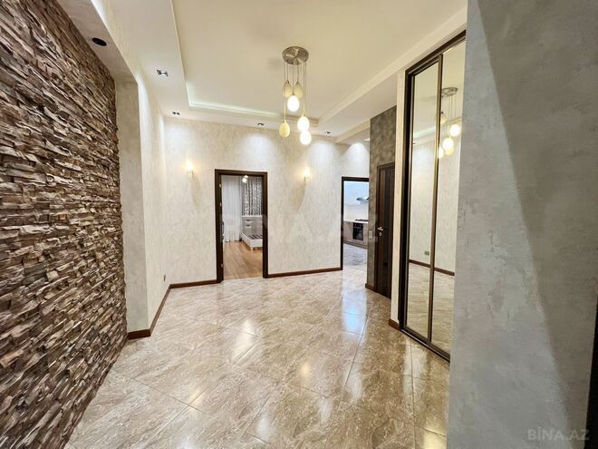 Сдаётся 3-комн. новостройка 150 м², м. 8 ноября, photo 16 from 27