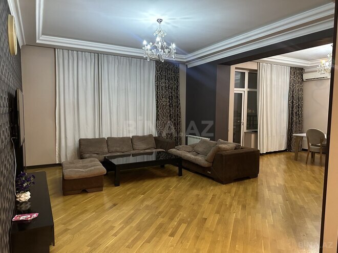 Сдаётся 3-комн. новостройка 150 м², м. 20 января, photo 3 from 30