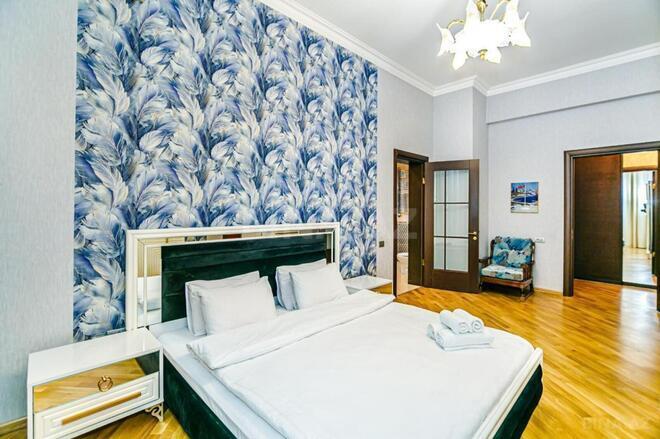 Satılır 5 otaqlı yeni tikili 360 m², 28 May m., photo 16 from 20