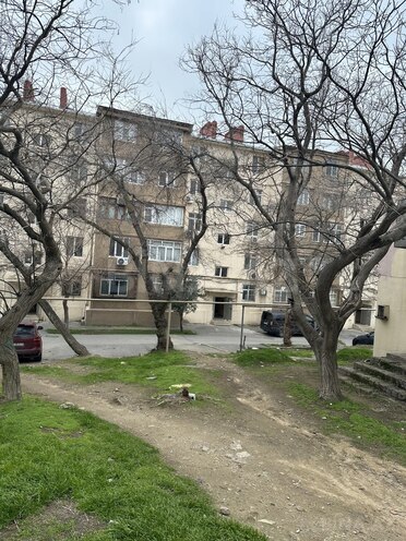 Продаётся 1-комн. вторичка 40 м², м. Ази Асланов, photo 3 from 15