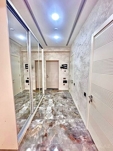 Продаётся 2-комн. новостройка 107 м², м. Кара Караев, photo 14 from 25