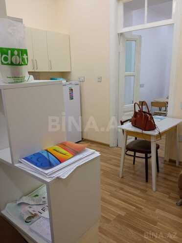 Сдаётся 1-комн. офис 40 м², м. Сахил, photo 4 from 9