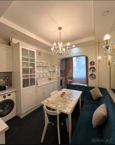 Продаётся 2-комн. вторичка 63 м², м. Насими, photo 3 from 10