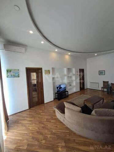 İcarəyə verilir 3 otaqlı köhnə tikili 90 m², Sahil m., photo 8 from 17