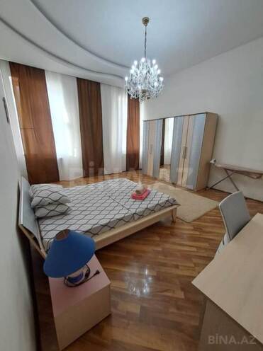 İcarəyə verilir 3 otaqlı köhnə tikili 90 m², Sahil m., photo 12 from 17