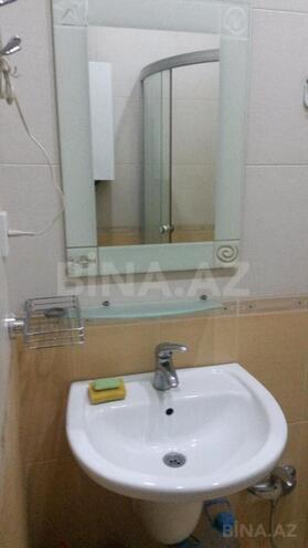 İcarəyə verilir 3 otaqlı köhnə tikili 90 m², Sahil m., photo 15 from 17