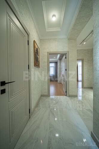 Продаётся 3-комн. новостройка 78 м², м. Кара Караев, photo 9 from 17