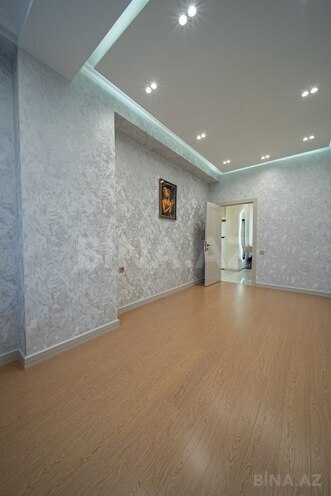 Продаётся 3-комн. новостройка 78 м², м. Кара Караев, photo 11 from 17