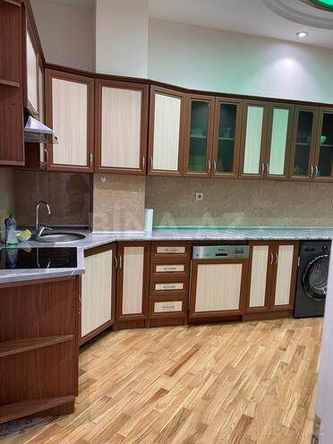 Сдаётся 4-комн. новостройка 250 м², Сабаильский р., photo 8 from 13