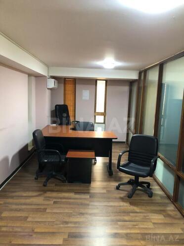 İcarəyə verilir 7 otaqlı ofis 320 m², Nərimanov r., photo 15 from 16