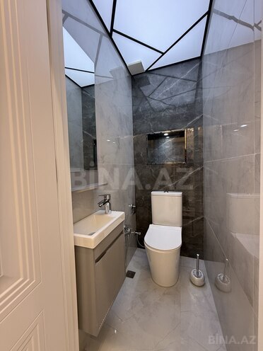 Продаётся 3-комн. вторичка 70 м², Хатаинский р., photo 23 from 32