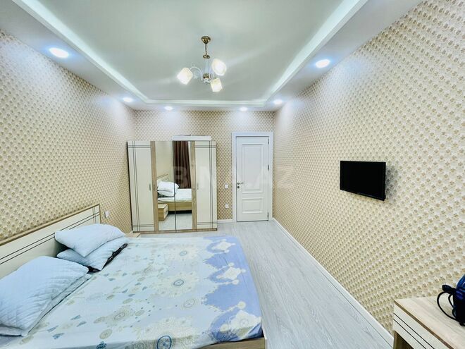 Сдаётся 2-комн. новостройка 105 м², м. 8 ноября, photo 9 from 15