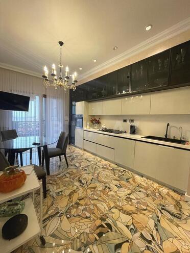 Продаётся 3-комн. новостройка 150 м², Наримановский  р., photo 10 from 19