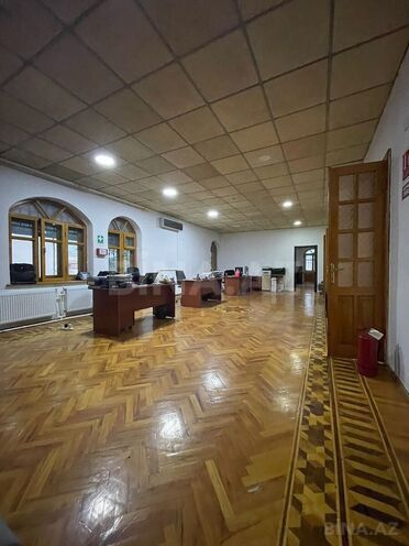 Сдаётся 8-комн. офис 400 м², пос. Бадамдар, photo 10 from 12