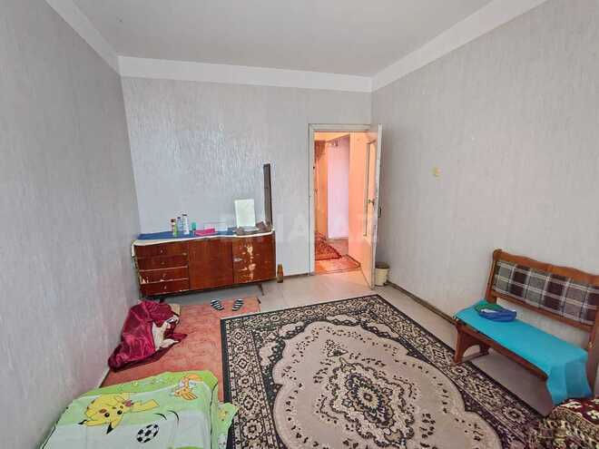 Продаётся 3-комн. вторичка 80 м², Хатаинский р., photo 6 from 24