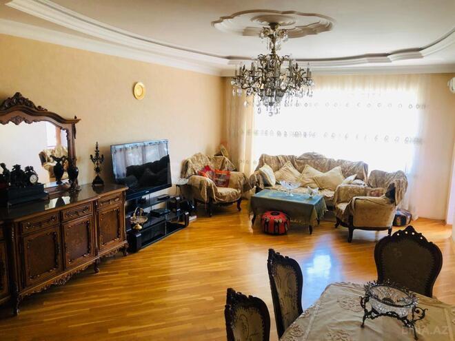 Продаётся 4-комн. новостройка 176 м², м. Низами, photo 3 from 11